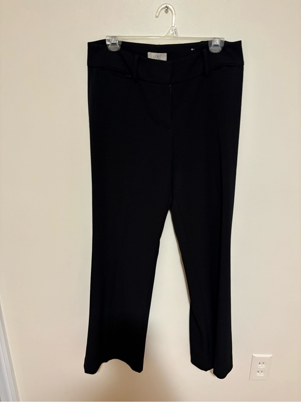 LOFT Black Dress Pants size 6 curvy